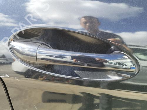 front-right-exterior-door-handle-mercedes-benz-a-class-w169-2004-2005-2006-2007-2008-2009-2010-2011-2012-28499261 main image