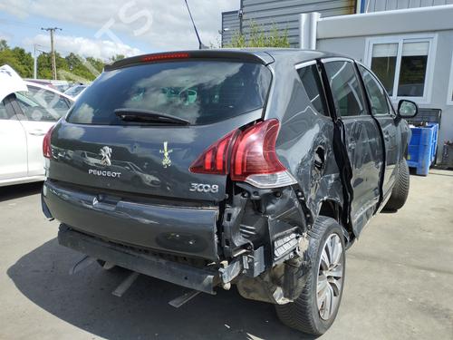 Middle console PEUGEOT 3008 I MPV (0U_) 1.6 BlueHDi 120 | BP27072938I22 