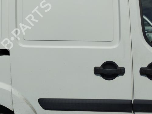Used Right slide door FIAT DOBLO Box Body/MPV (223_) 1.3 D Multijet (75 hp) 27093419