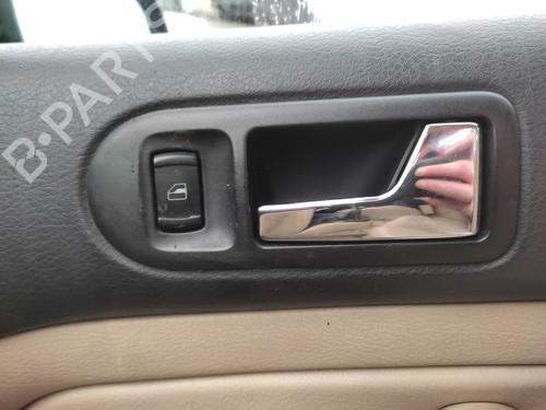 Used Front right interior door handle VW GOLF IV (1J1) 1.9 TDI (90 hp) 27057511