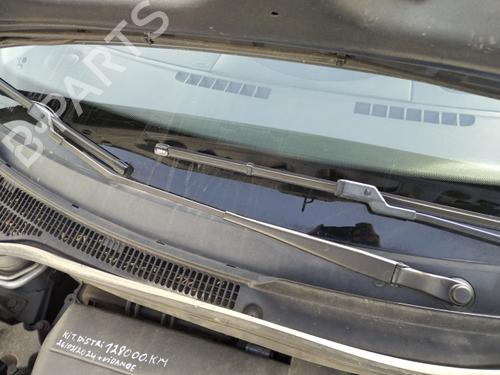 front-windshield-wiper-arm-renault-twingo-ii-cn0_-2007-40602236 main image