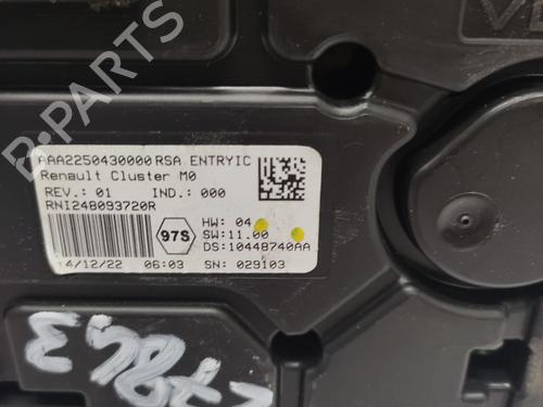 Instrument cluster DACIA DUSTER (HM_) 1.3 TCe 130 (HMMF) | BP27081920C47 