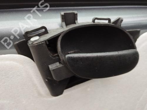 Maniglia interna anteriore sinistra PEUGEOT 206 Hatchback (2A/C) 1.4 i (75 hp) 30752987