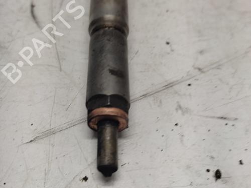 Used Injector Injector RENAULT MEGANE II (BM0/1_, CM0/1_) 1.5 dCi (BM02, BM13, BM2A, CM02, CM13) (101 hp) 33305095 33305095