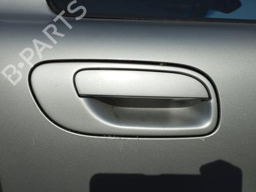 Høyre foran utvendig håndtak VOLVO S60 I (384) 2.4 D (126 hp) 28702757