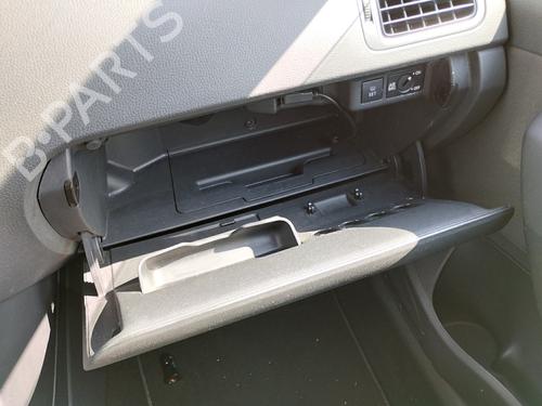Used Glove box Glove box VW POLO V (6R1, 6C1) 1.2 (70 hp) 28153500 28153500
