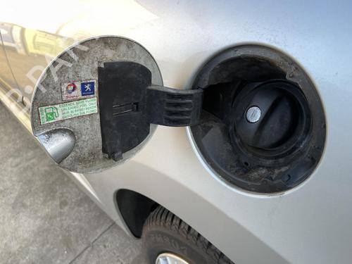 Fuel flap PEUGEOT 207 (WA_, WC_) 1.4 | BP27081022C131 