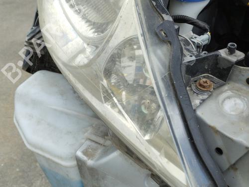 Used Windscreen washer tank Windscreen washer tank PEUGEOT 107 (PM_, PN_) 1.0 (68 hp) 35938811 35938811
