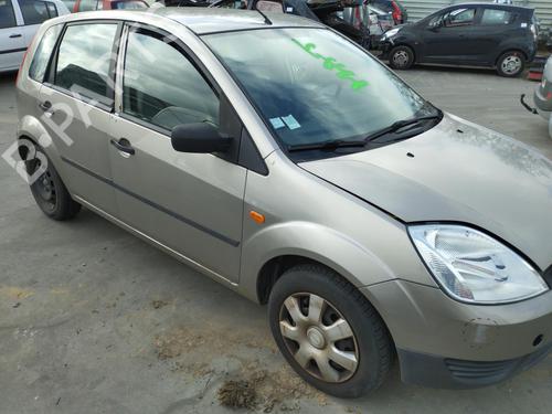 Left headlight FORD FIESTA V (JH_, JD_) 1.3 | BP27075272C28 