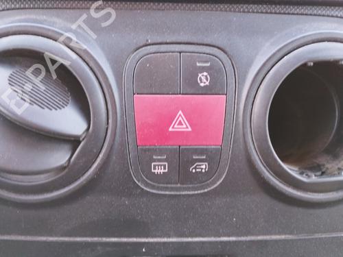 Used Warning switch CITROËN NEMO Box Body/MPV (AA_) 1.3 HDi 75 (75 hp) 29505495