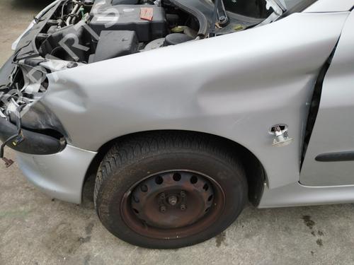 Used Left front driveshaft PEUGEOT 206 SW (2E/K) 1.4 16V (88 hp) 31836213