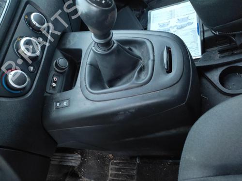 Used Middle console Middle console RENAULT SCÉNIC III (JZ0/1_) 1.5 dCi (110 hp) 27052329 27052329