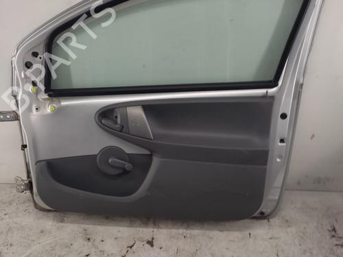 Porta frente direita Porta frente direita 39113679 39113679