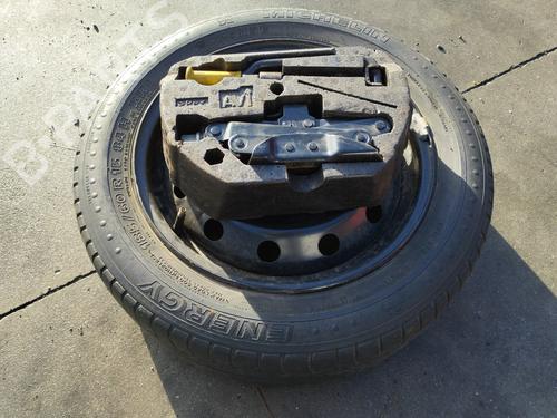 Used Jack Kit RENAULT MEGANE I (BA0/1_) 1.6 16V (BA04, BA0B, BA11, BA1J, BA16, BA19, BA1K, BA1V,... (107 hp) 31851732