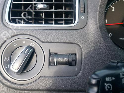 Używane Przełącznik świateł VW POLO V (6R1, 6C1) 1.6 TDI (90 hp) 27063180