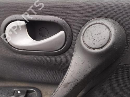 Used Front left interior door handle RENAULT MEGANE II Estate (KM0/1_) 1.5 dCi (KM16, KM1E) (106 hp) 27072130