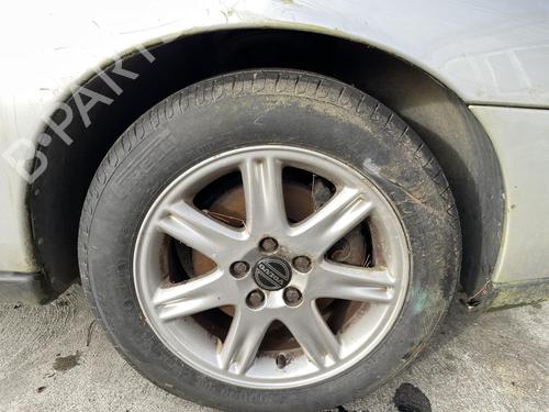 Hjulbue Hjulbue VOLVO S60 I (384) 2.4 D (130 hp) 27062572 27062572