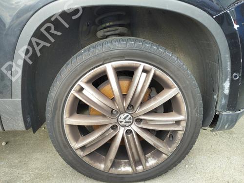 Used Right front brake caliper VW TIGUAN (5N_) 2.0 TDI 4motion (170 hp) 27043278
