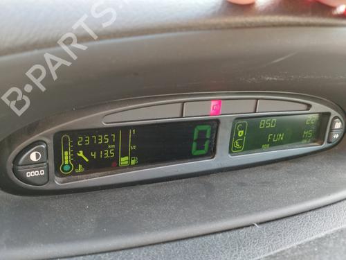 Used Instrument cluster Instrument cluster 37675389 37675389