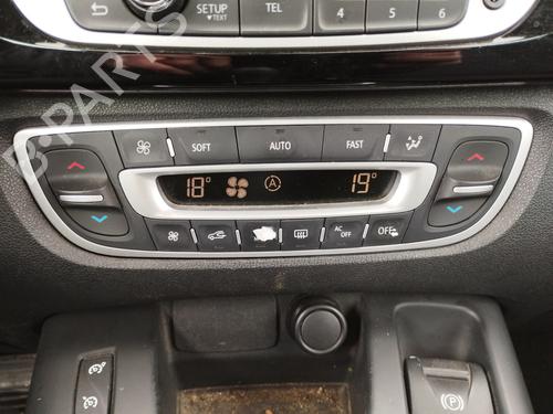 Used Climate control RENAULT SCÉNIC III (JZ0/1_) 1.5 dCi (110 hp) 32183377