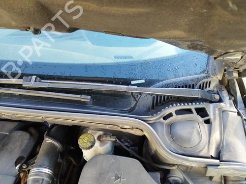 Used Front wiper motor PEUGEOT 407 (6D_) 2.0 HDi 135 (6DRHRH, 6DRHRE, 6DRHRG, 6DRHRJ) (136 hp) 31967131