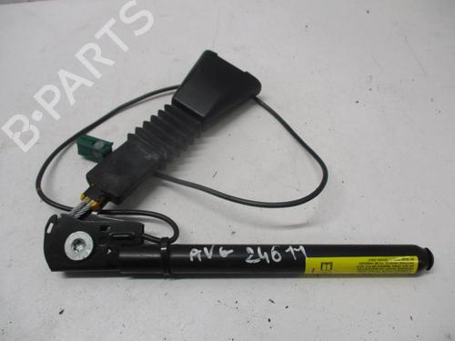 Used Seat buckle OPEL MERIVA A MPV (X03) 1.7 CDTI (E75) (100 hp) 27051104