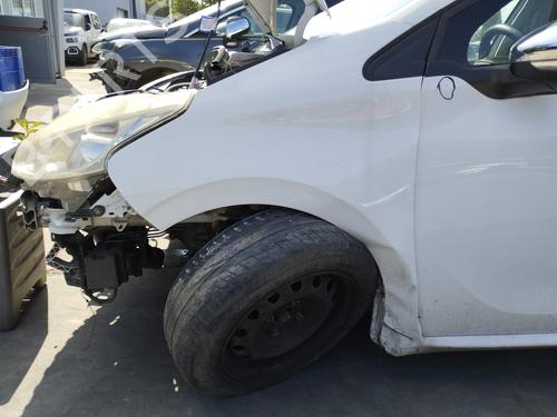 Venstre bremsekaliber foran PEUGEOT 208 I (CA_, CC_) 1.4 HDi (68 hp) 27802216
