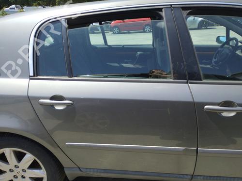rear-right-exterior-door-handle-renault-vel-satis-bj0_-2002-27064041 main image