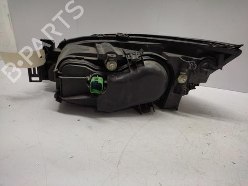 Used Right headlight Right headlight FORD MONDEO III Saloon (B4Y) 2.0 16V TDDi / TDCi (115 hp) 32773077 32773077