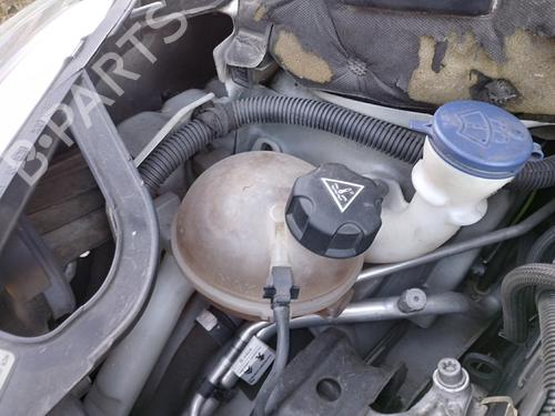Used Windscreen washer tank Windscreen washer tank 39481324 39481324