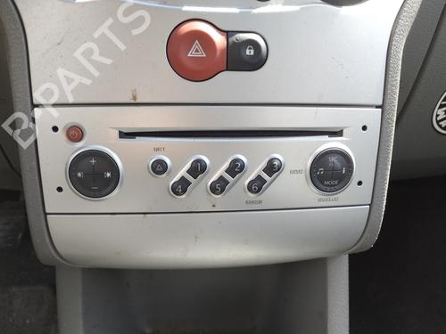 Radio RENAULT MODUS / GRAND MODUS (F/JP0_) 1.2 (JP0C, JP0K, FP0C, FP0K, FP0P, JP0P, JP0T) 8200607915