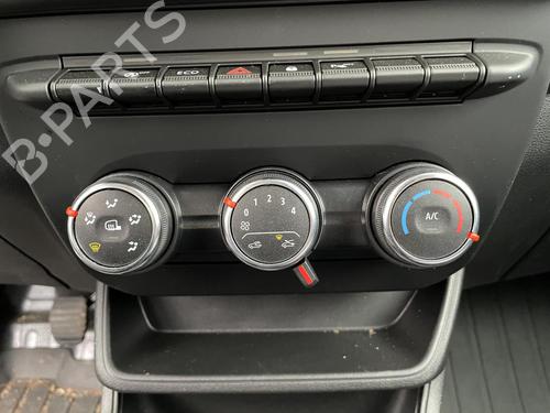 Used Climate control RENAULT EXPRESS Box Body/MPV 1.5 Blue dCi 95 (F6AB) (95 hp) 27086811