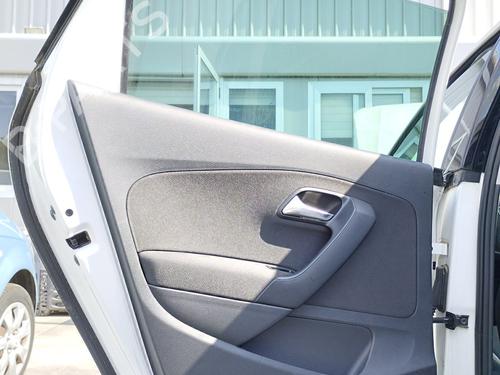 Dørrute venstre bak VW POLO V (6R1, 6C1) 1.2 (70 hp) 28152393