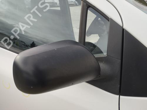 Vidro triangular frente direito TOYOTA YARIS (_P9_) 1.4 D-4D (NLP90_, NLP90R) (90 hp) 32135410