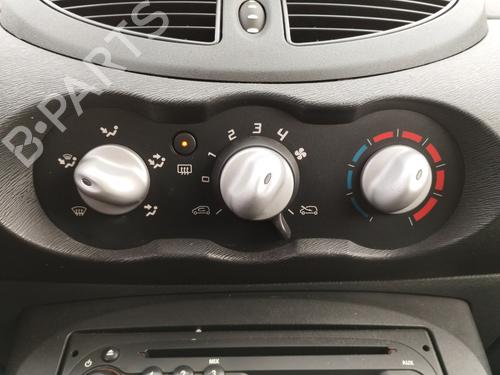 Motor da chauffage RENAULT TWINGO II (CN0_) 1.5 dCi (CN0E) (64 hp) 32230998