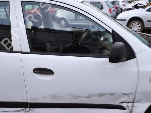 Højre fortil lås HYUNDAI i10 I (PA) 1.2 (86 hp) 27049765