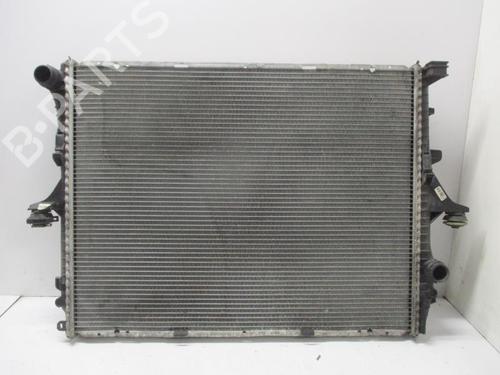 Used Water radiator Water radiator VW TOUAREG (7LA, 7L6, 7L7) 3.0 V6 TDI (225 hp) 27066935 27066935