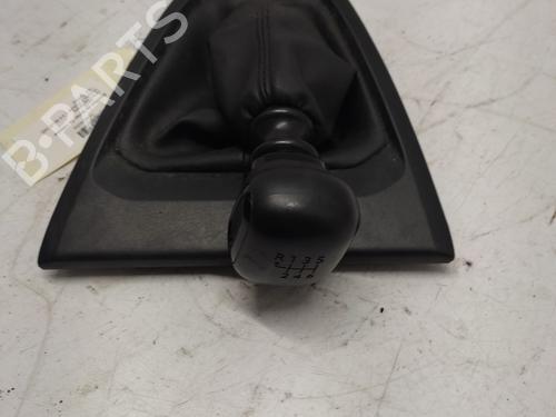 Used Shift knob OPEL VIVARO C Van (K0) 2.0 (122 hp) 29924739
