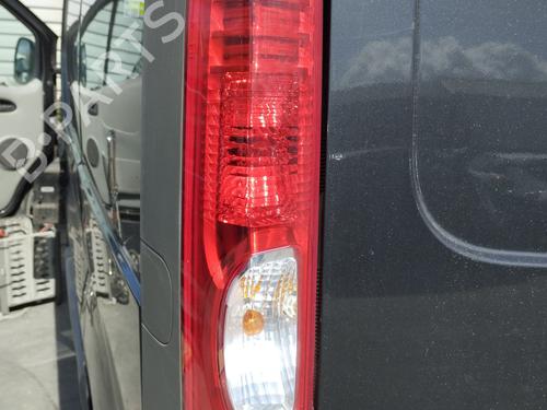 Used Left taillight Left taillight RENAULT TRAFIC II Van (FL) 2.0 dCi 115 (FL01, FL0U, FL00, FL0H, FL0M) (114 hp) 33635127 33635127