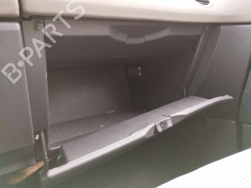 Used Glove box Glove box 39086116 39086116