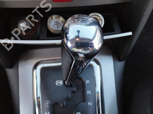 Used Shift knob PEUGEOT 407 (6D_) 2.0 HDi 135 (6DRHRH, 6DRHRE, 6DRHRG, 6DRHRJ) (136 hp) 31967136