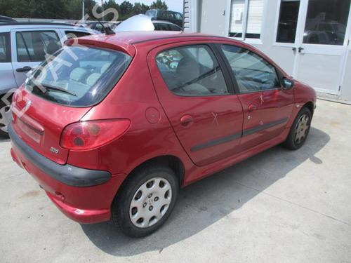 Left front fog light PEUGEOT 206 Hatchback (2A/C) 1.4 16V | BP27050865C30 