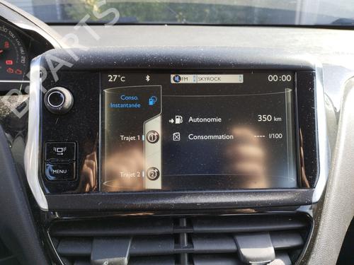 Used Radio PEUGEOT 208 I (CA_, CC_) 1.4 HDi (68 hp) 27802181