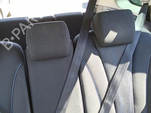Sikkerhedssele bag midten Sikkerhedssele bag midten MAZDA 5 (CW) 1.6 CD (116 hp) 33990809 33990809