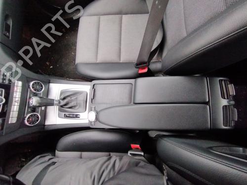 Console central MERCEDES-BENZ C-CLASS (W204) C 180 CDI (204.000) (120 hp) 32108700