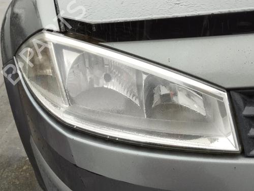 Used Right headlight RENAULT MEGANE II Estate (KM0/1_) 1.9 dCi (KMRG, KM1G, KM0G, KM2C) (120 hp) 27058923