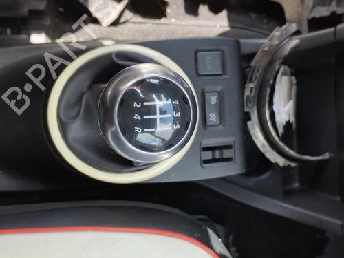 Gearstang RENAULT TWINGO III (BCM_, BCA_) 0.9 TCe 90 (BCM9, BCM2) (90 hp) 27088142