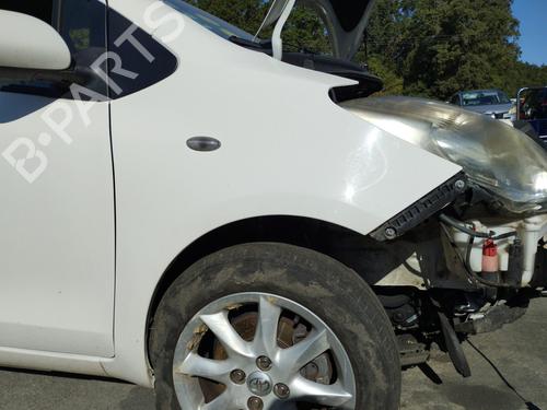 right-front-fenders-toyota-yaris-_p9_-2005-2006-2007-2008-2009-2010-2011-2012-2013-2014-37867433 main image