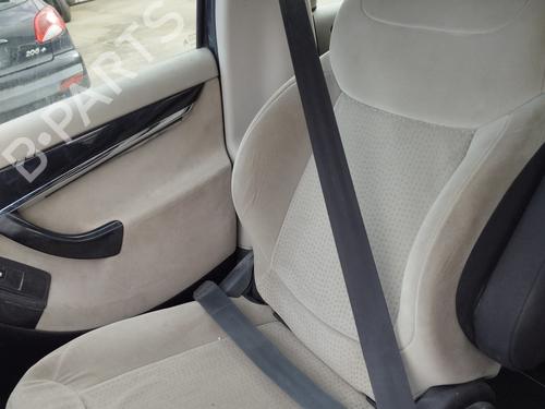 front-right-seatbelt-citroen-c4-picasso-i-mpv-ud_-2006-2007-2008-2009-2010-2011-2012-2013-2014-2015-32784281 main image