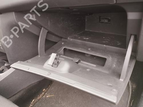Used Glove box Glove box DACIA SANDERO II 1.5 dCi (90 hp) 31815136 31815136